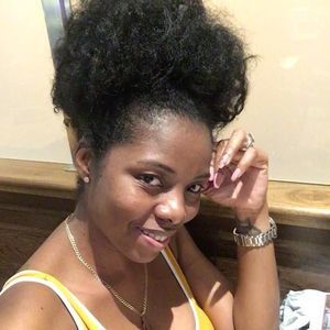 Meet your Posher, Stacey